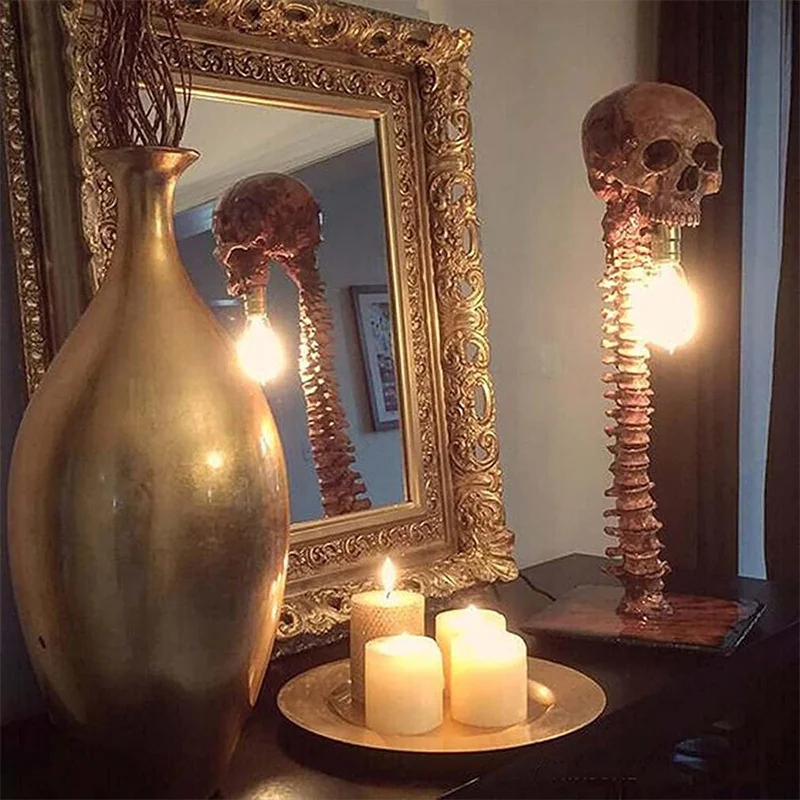 クリエイティブな頭蓋骨の像のデスクランプ、ハロウィーンのホラ - Lighting Decor Bedroom のレビューと価格