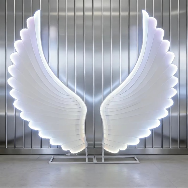 光る天使の羽ライト小道具 カラフルファンタジーLEDウィング - Lighting Decoration For Wedding のレビューと価格